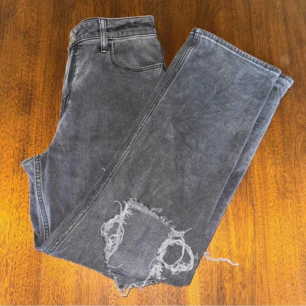 Hollister Ultra High-Rise Dad Jeans Black Denim Distressed Vintage Stretch 4R
